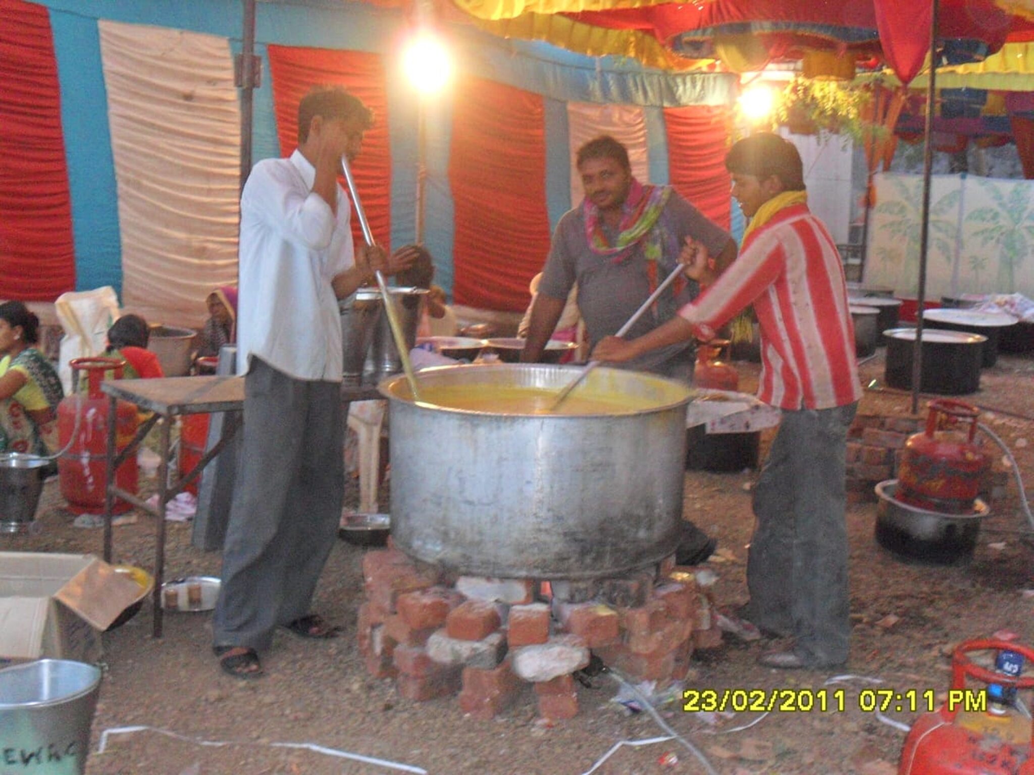 Pragat Din 2011 at 8.35.40 PM