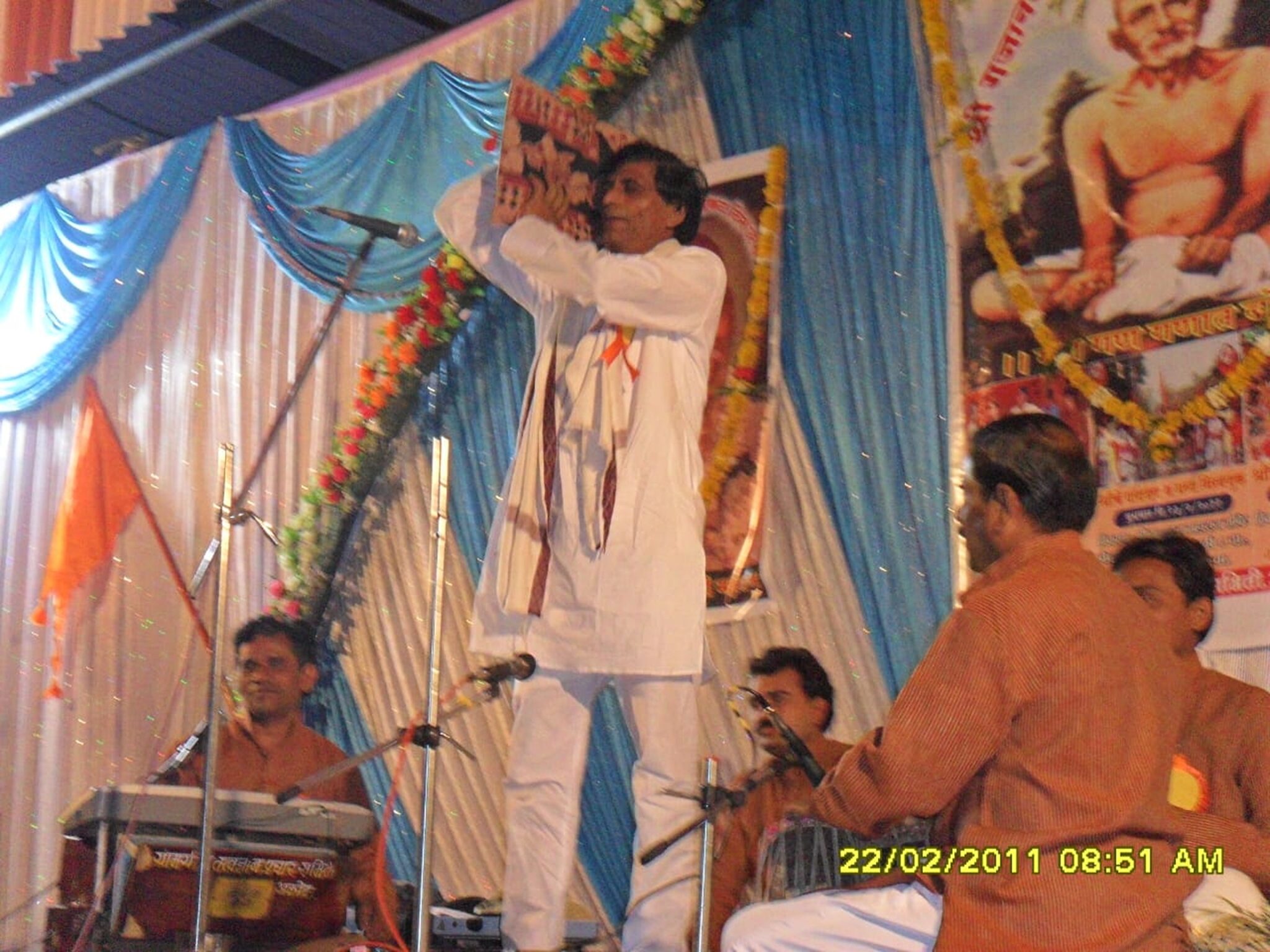 Pragat Din 2011 at 8.35.54 PM (1)