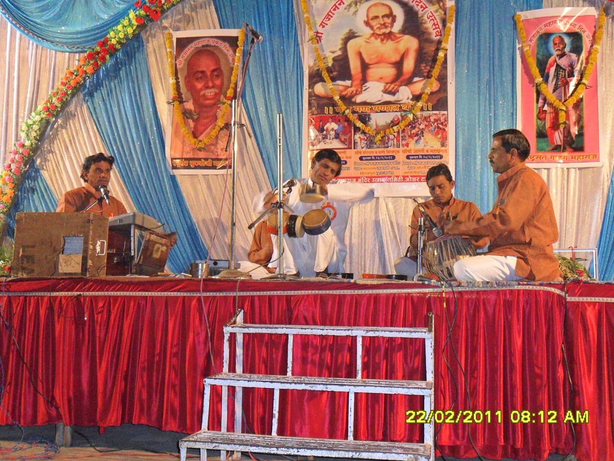 Pragat Din 2011 at 8.35.56 PM (1)