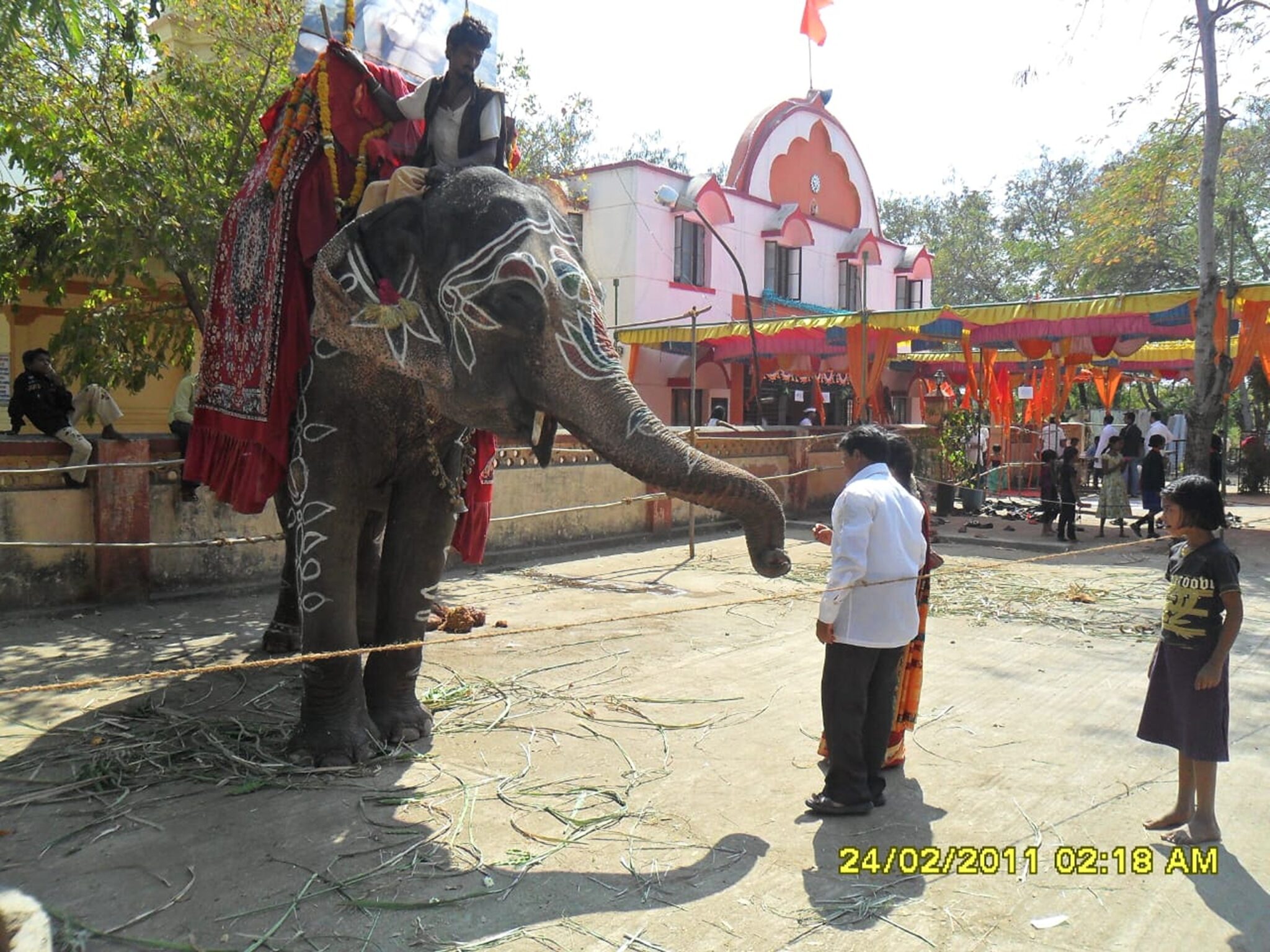 Pragat Din 2011 at 8.36.03 PM